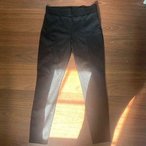 Women’s gap leggings